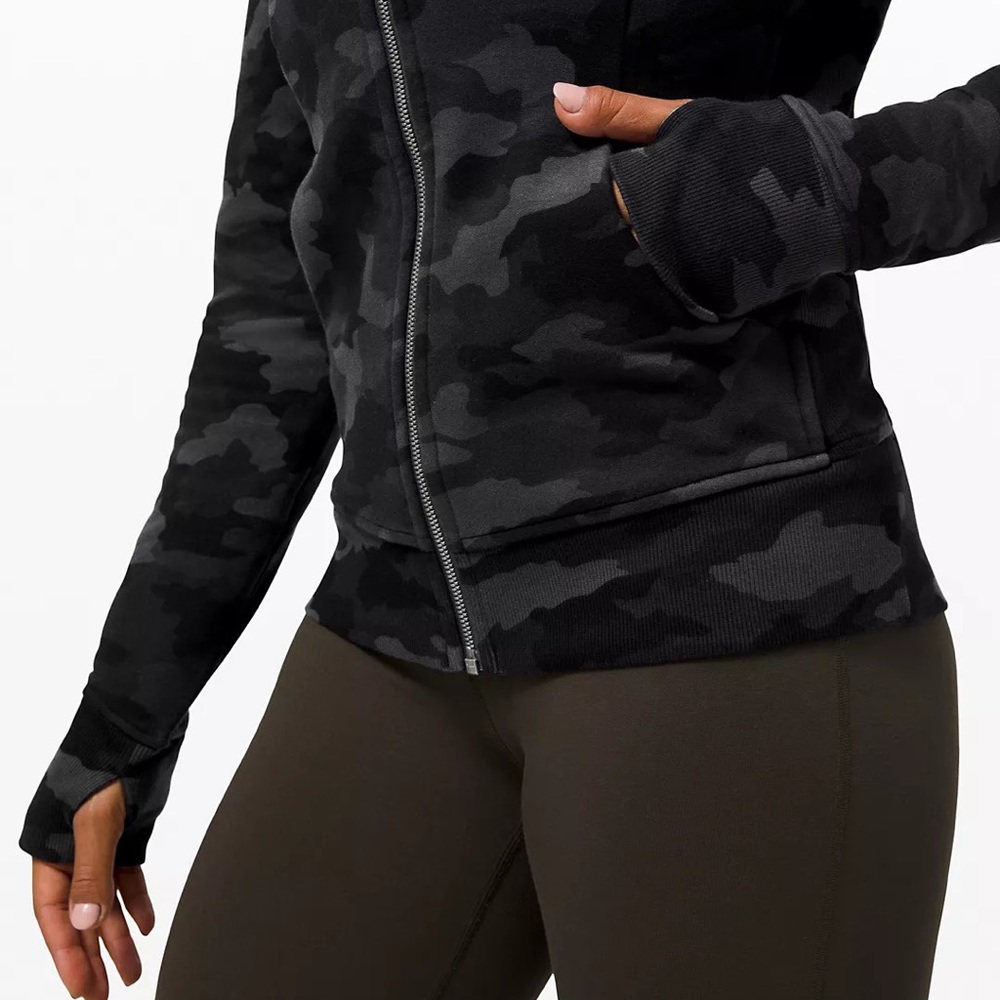 Lululemon Scuba Full-Zip Hoodie - Picture 2 of 7